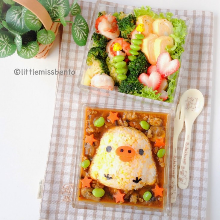 Kiiroitori-Japanese-Omelette-Curry-Rice-Bento-3-