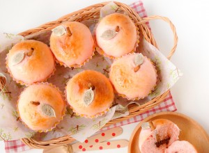 Recipe for chocolate japanese apple bread buns (2)