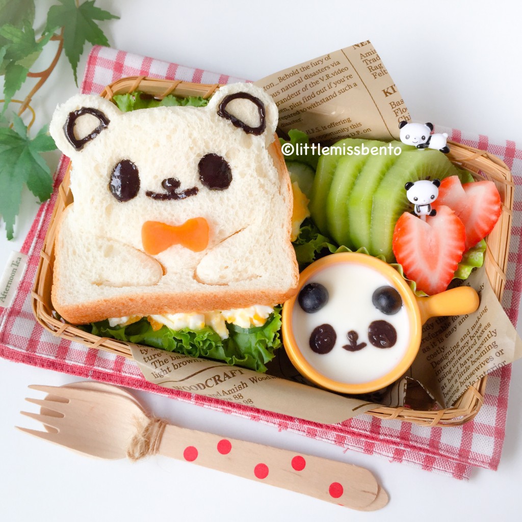 Panda Sandwich Bento (1)