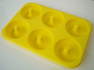 KAI Cake Mate Silicon Donut Mold