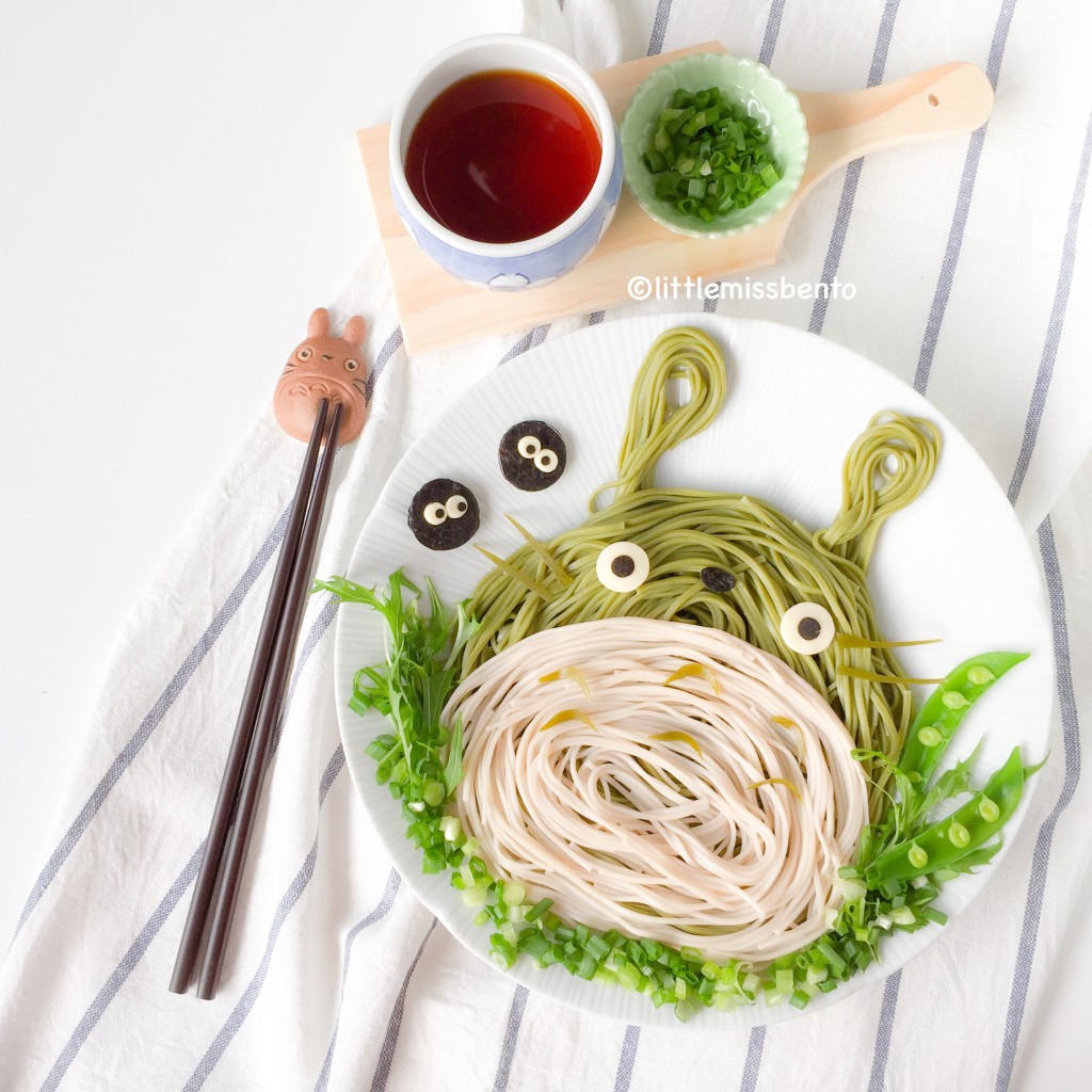 Cute Totoro Soba Noodles Foodart (1)