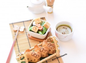 Hello Kitty Inari Sushi Bento (1)
